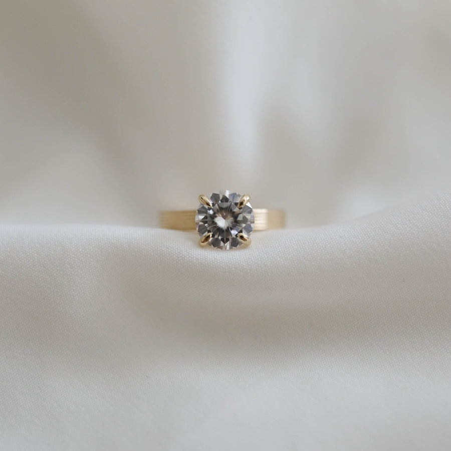 1.0 CT-2.75 CT Round Cut Solitaire Engagement Ring - Barbara Maison 