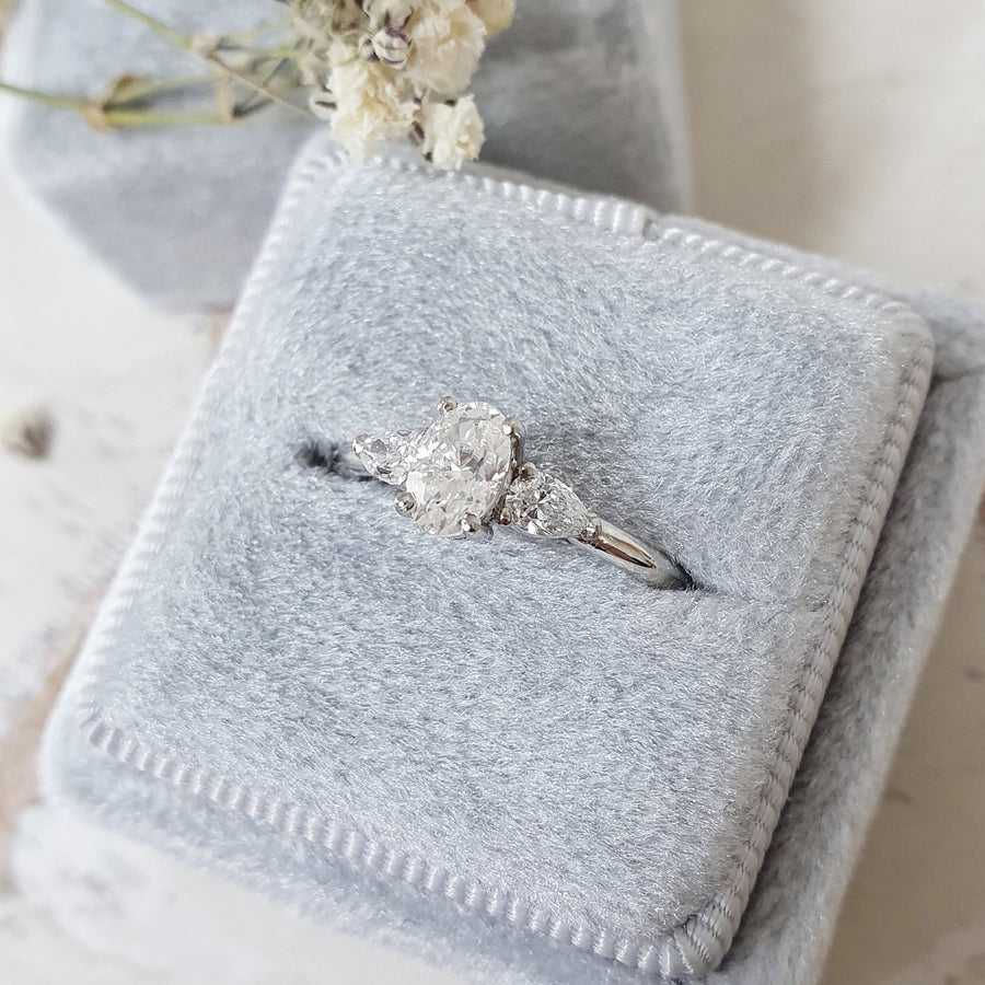 0.40 CT Oval Three Stones CVD F/VS1 Diamond Engagement Ring - Barbara Maison 