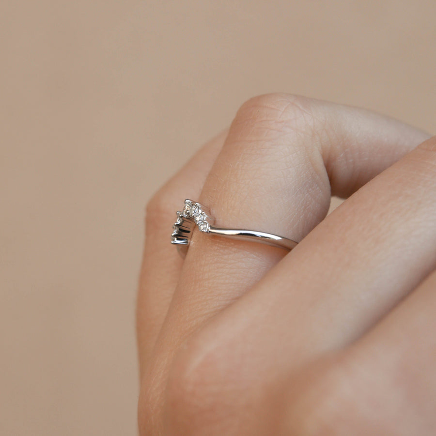 0.15 Stones V-Shaped Moissanite Wedding Band