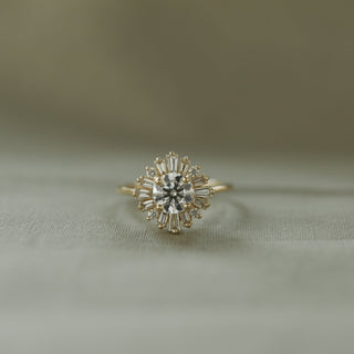 0.88 CT Round Cut Halo Moissanite Engagement Ring - Barbara Maison 