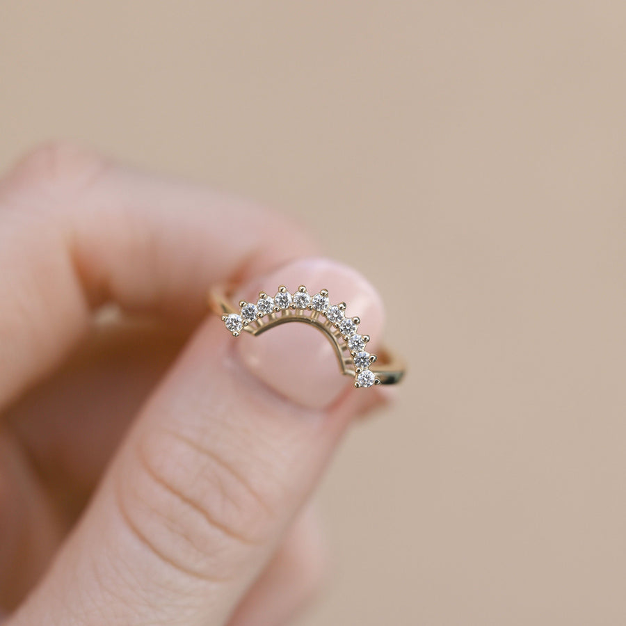 0.16 Swirl Moissanite Wedding Band