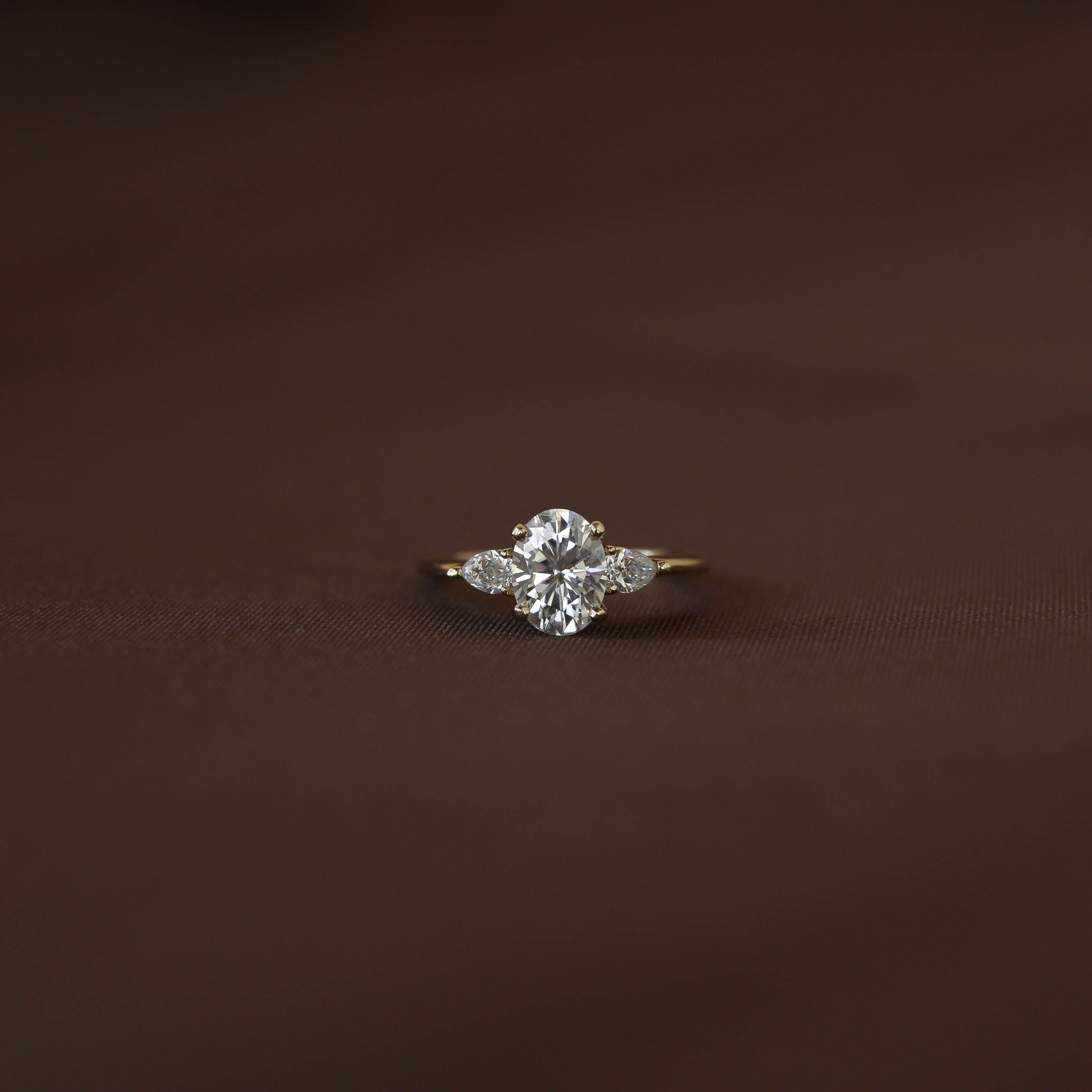 0.84-1.91 CT Oval Cut 3 Stones Moissanite Engagement Ring - Barbara Maison 