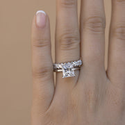 0.44 CTW Baguette and Round Alternative Moissanite Wedding Band - Barbara Maison 