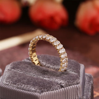 2.0 TCW Oval CVD Diamond Full Eternity Wedding Band - Barbara Maison 