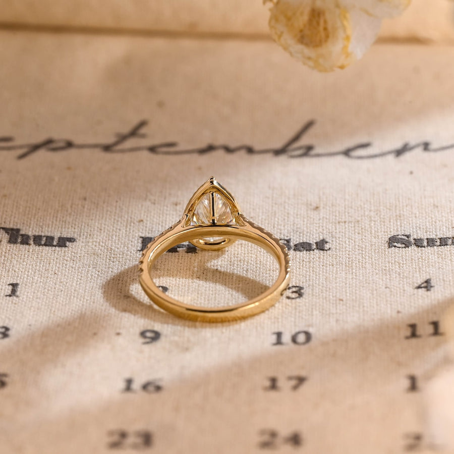 1.50 CT Pear F/VS1 CVD Diamond Halo Pave Setting Engagement Ring - Barbara Maison 