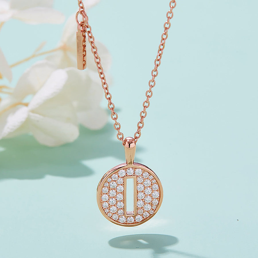 Customized "I" Letter Moissanite Diamond Necklace - Barbara Maison 