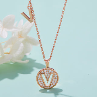 Customized "V" Letter Moissanite Diamond Necklace - Barbara Maison 