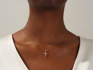 0.22 Moissanite Diamond Cross Pendent Necklace