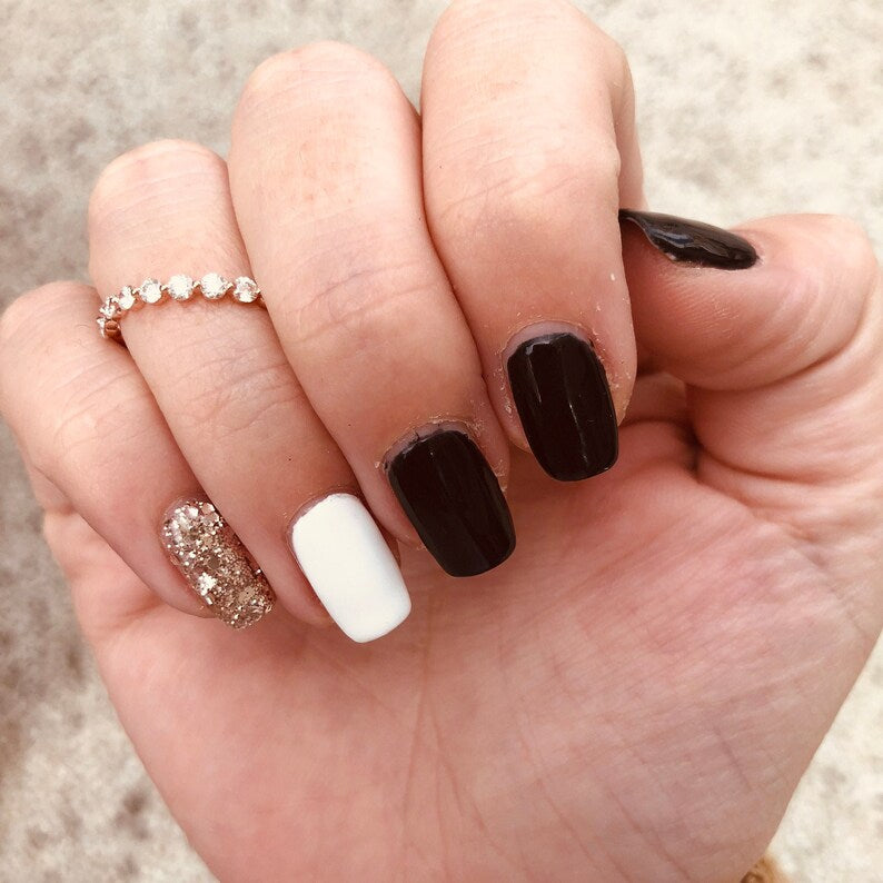 0.60 TCW Round Half Eternity EF/VS1 Diamond Wedding Band - Barbara Maison 