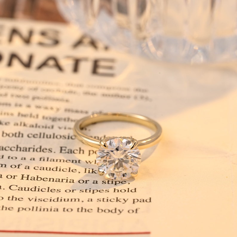 1.0-3.0 CT Round F/VS1 CVD Diamond Solitaire Engagement Ring - Barbara Maison 