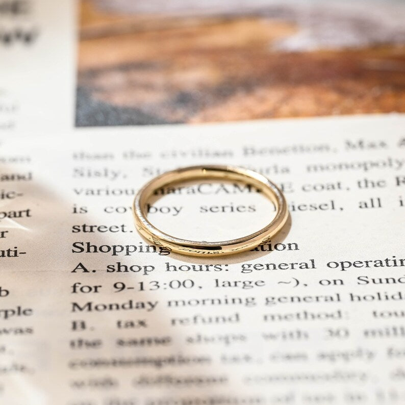 Classic Gold Plain Wedding Band - Barbara Maison 