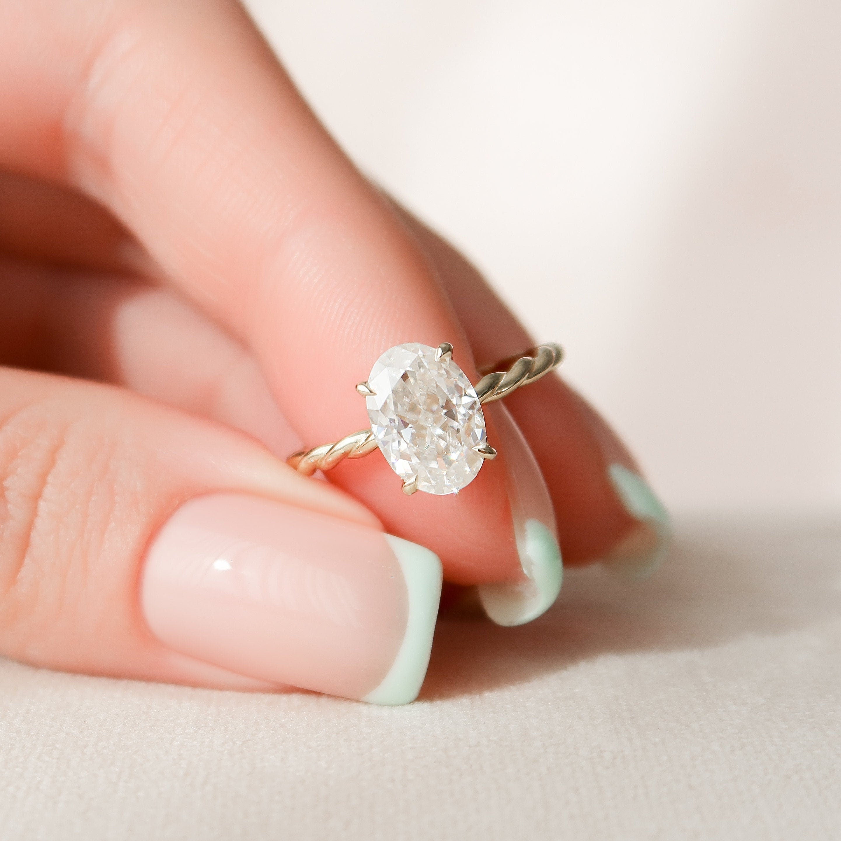 2.0 CT Oval Twisted Band & Hidden Halo Moissanite Engagement Ring - Barbara Maison 