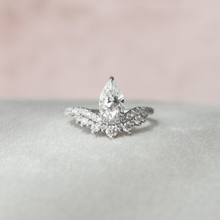 0.95 CT Pear Cut Art Deco Style Moissanite Engagement Ring - Barbara Maison 