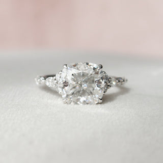 3.5 CT Round Cut Cluster Style Moissanite Engagement Ring - Barbara Maison 