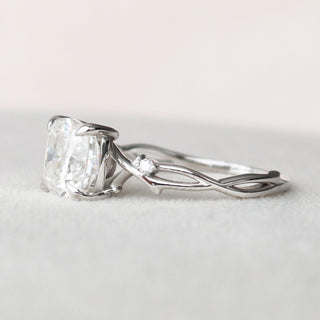 2.0 CT Cushion Twig Style Moissanite Engagement Ring - Barbara Maison 