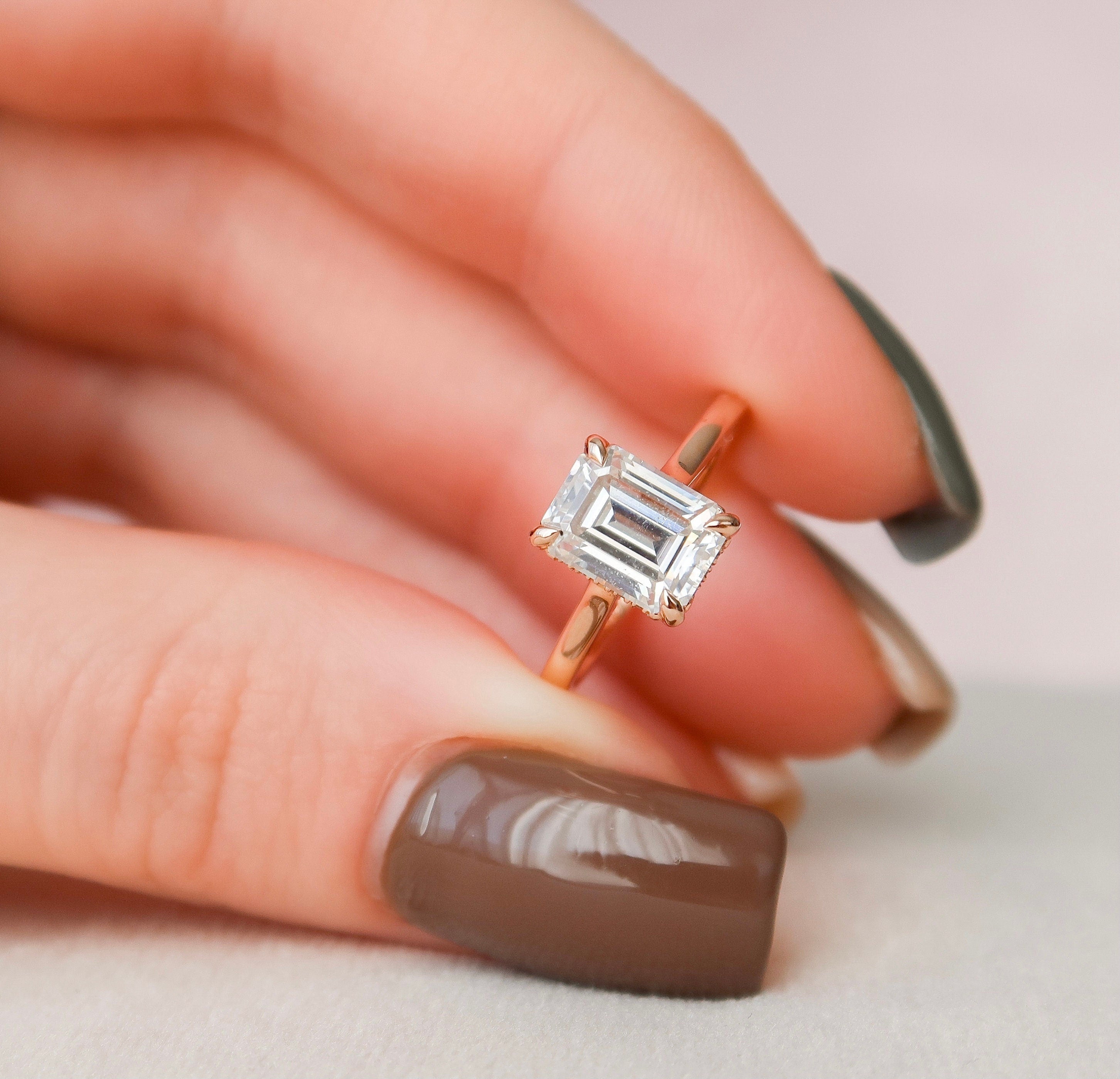 1.5 CT Emerald Solitaire & Hidden Halo Moissanite Engagement Ring - Barbara Maison 