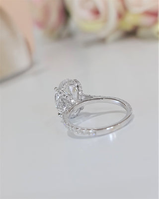 4.0 CT Oval Hidden Halo Style F/VS1 Lab Grown Diamond Engagement Ring - Barbara Maison 