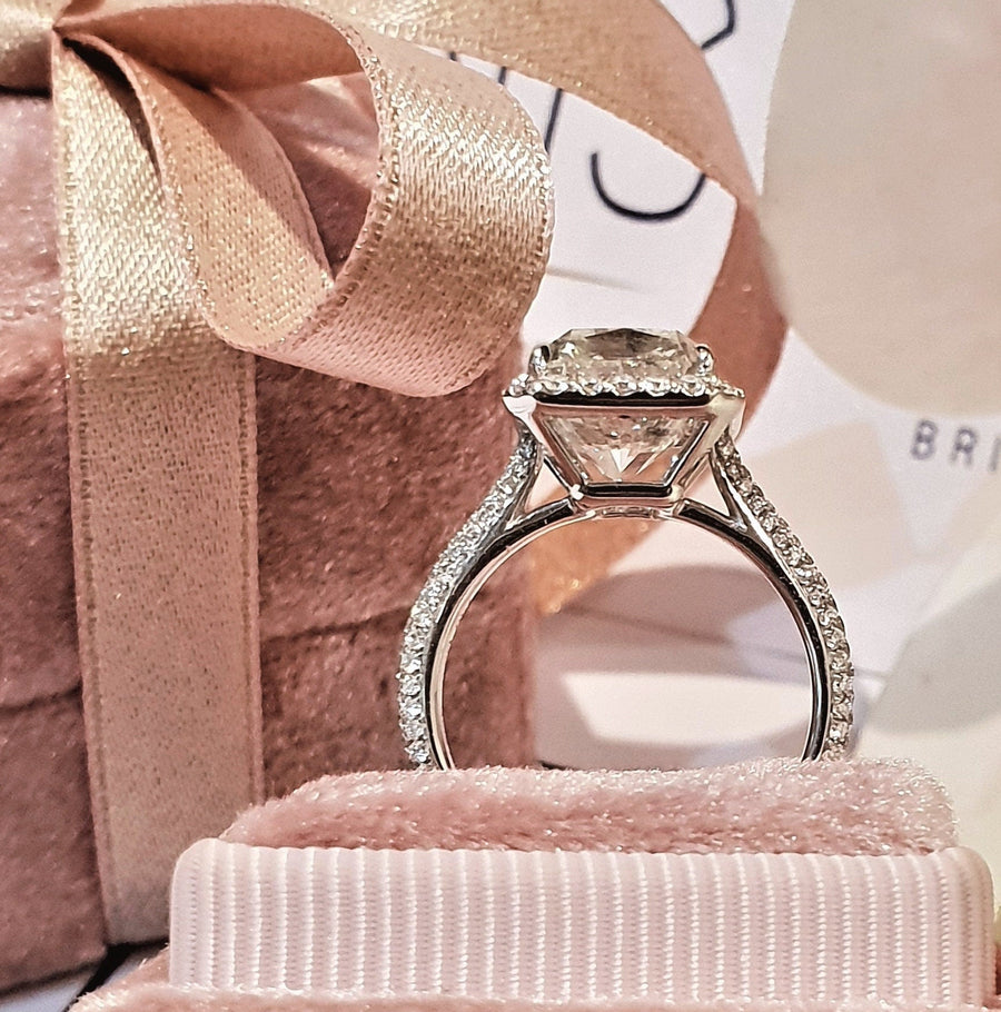 3.0 CT Radiant Halo CVD E/VS1 Diamond Engagement Ring - Barbara Maison 