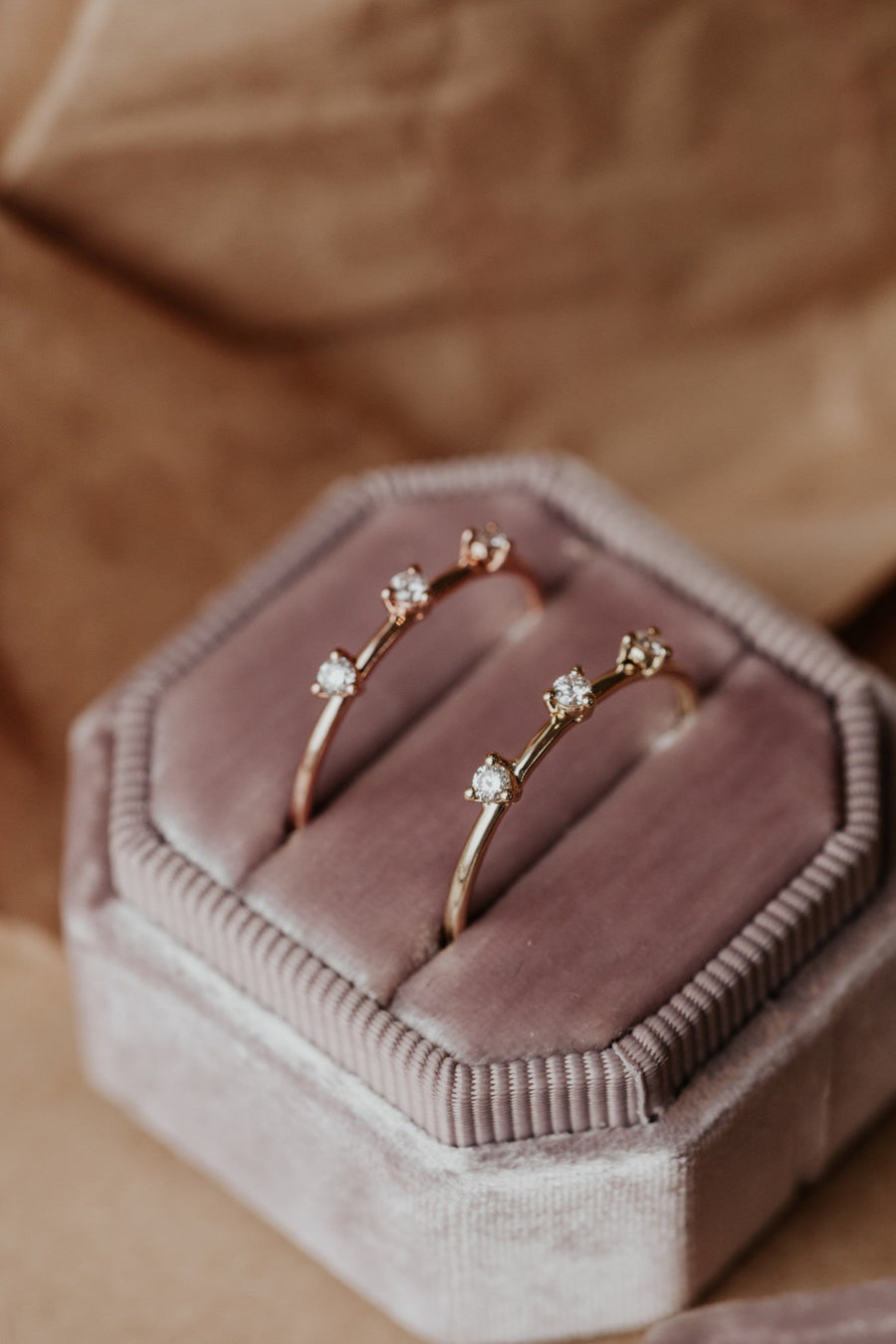 0.1 3 Stones CVD EF/VVS Diamond Wedding Band