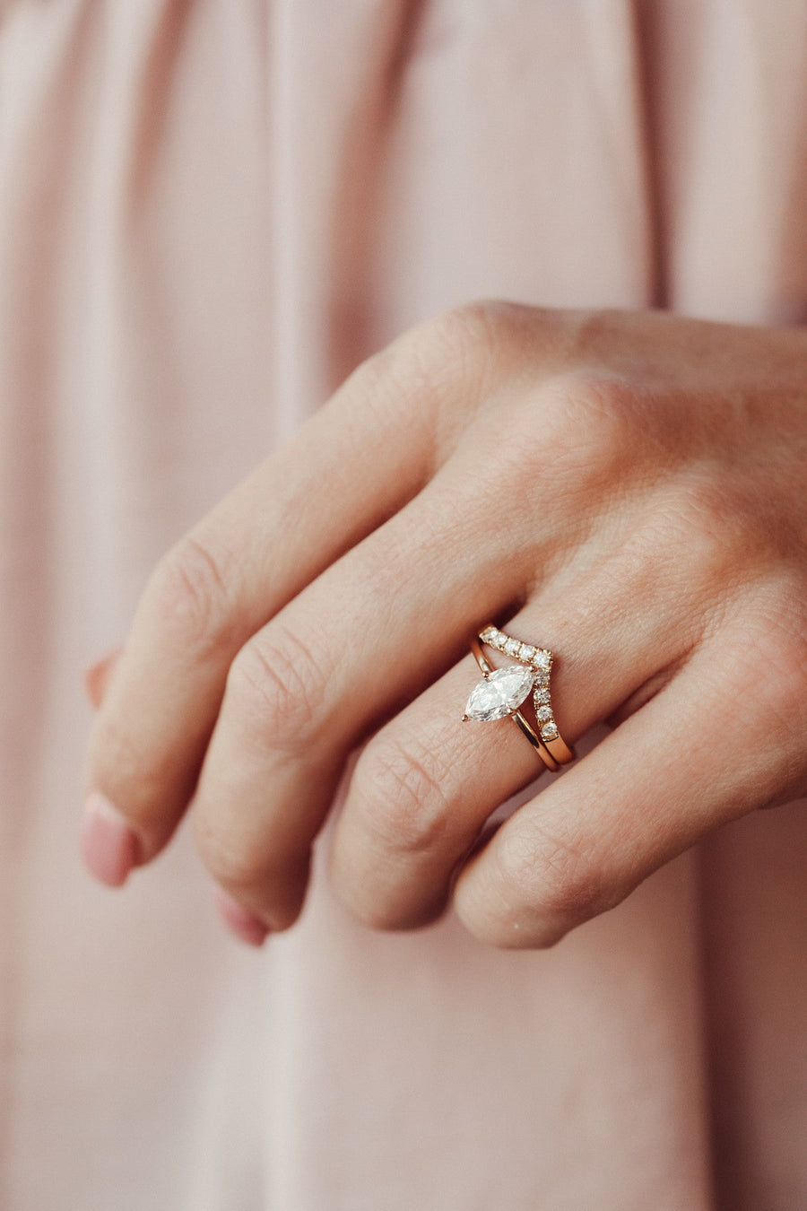 0.25 CT Round Stones V Shaped Wedding Band