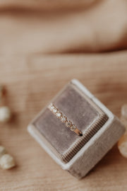 0.25 CT Round Stones Beaded Prongs Wedding Band